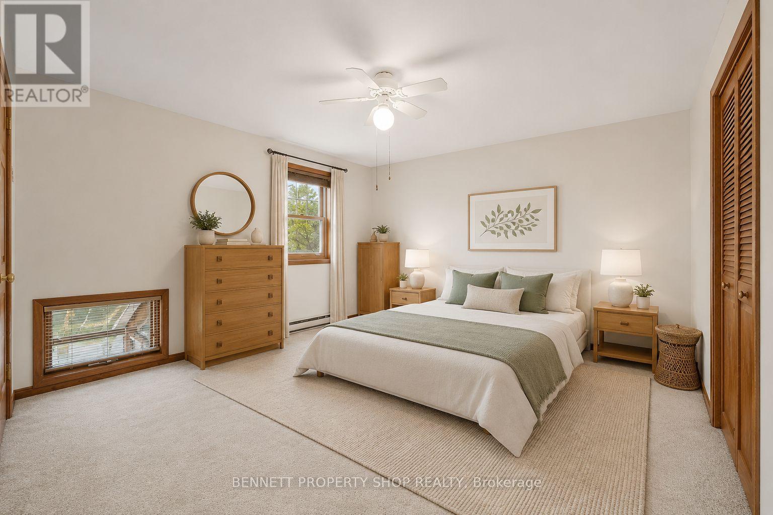 5696 MANOTICK MAIN STREET - 11