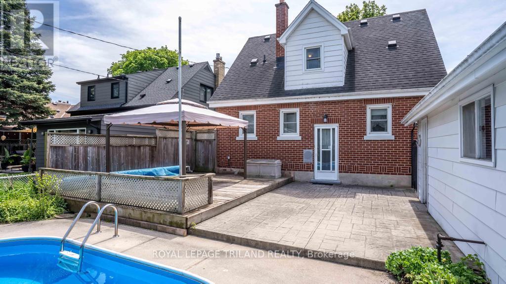 16 PRITCHARD PLACE - 31