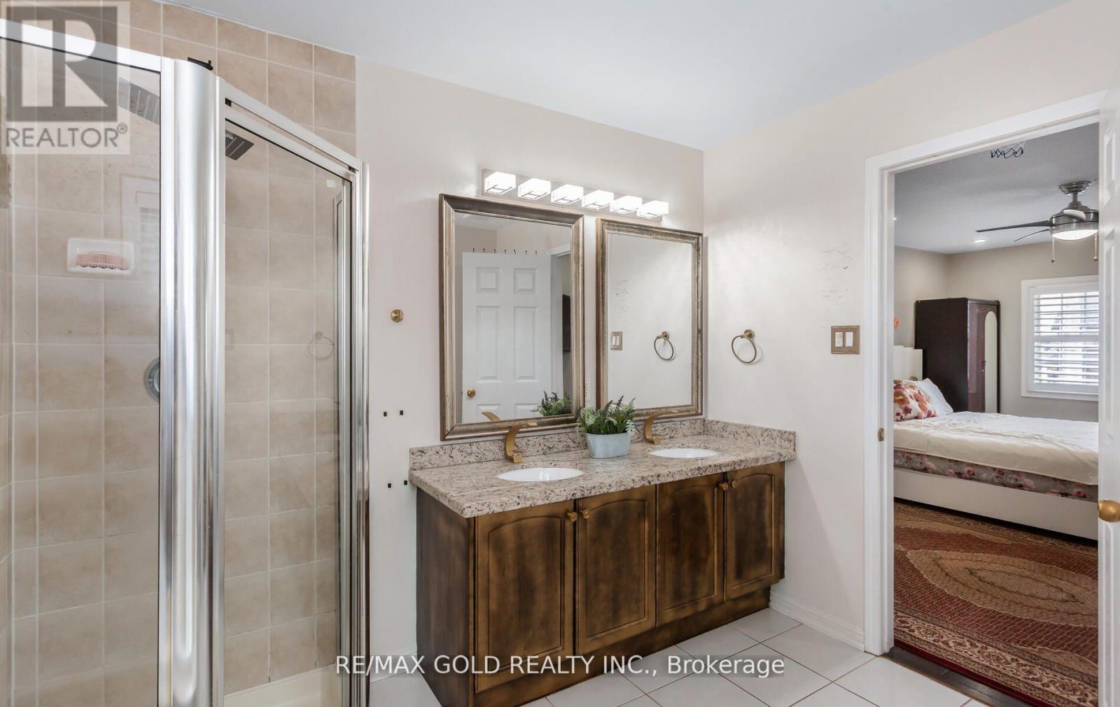 1090 TRUDEAU DRIVE - 30