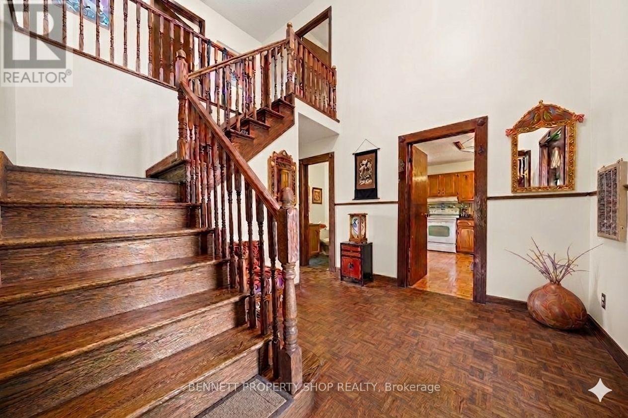 5696 MANOTICK MAIN STREET - 5