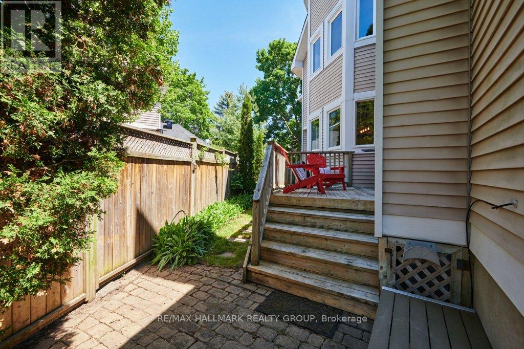 22 TERRACE DRIVE - 34