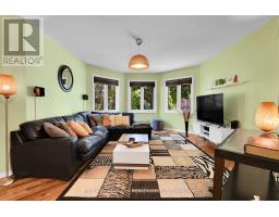 22 Terrace Drive, Ottawa, ON K2H9N2 Photo 10