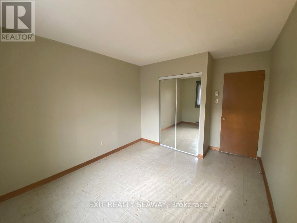 1311 WALTON STREET - 18