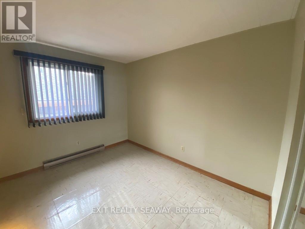 1311 WALTON STREET - 16
