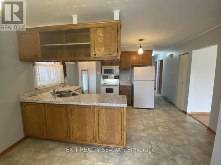 1311 WALTON STREET - 6