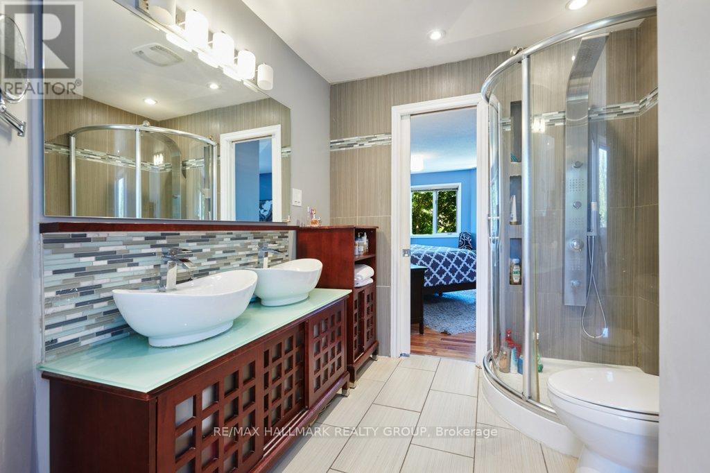 22 TERRACE DRIVE - 28