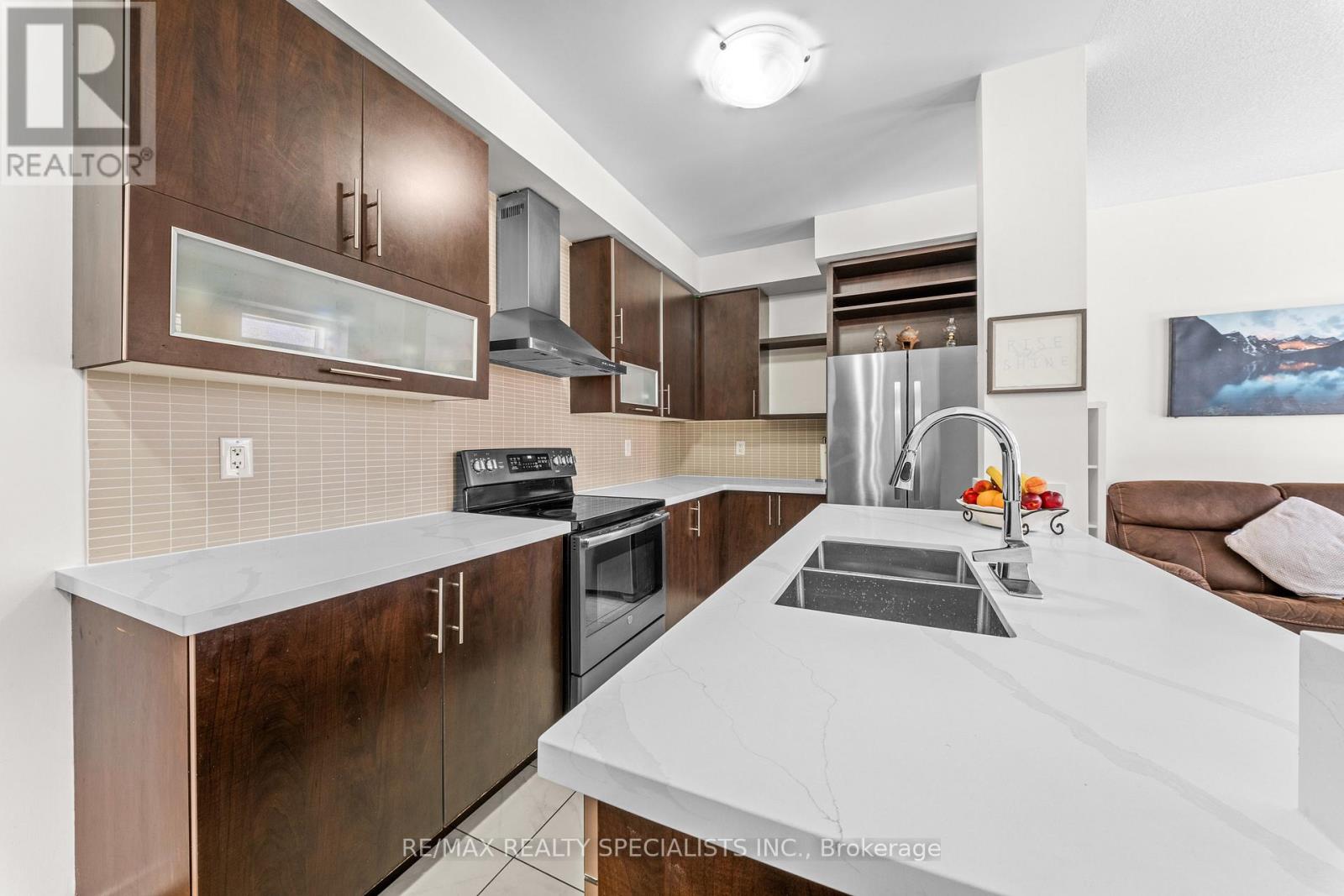 55 BAFFIN CRESCENT - 8