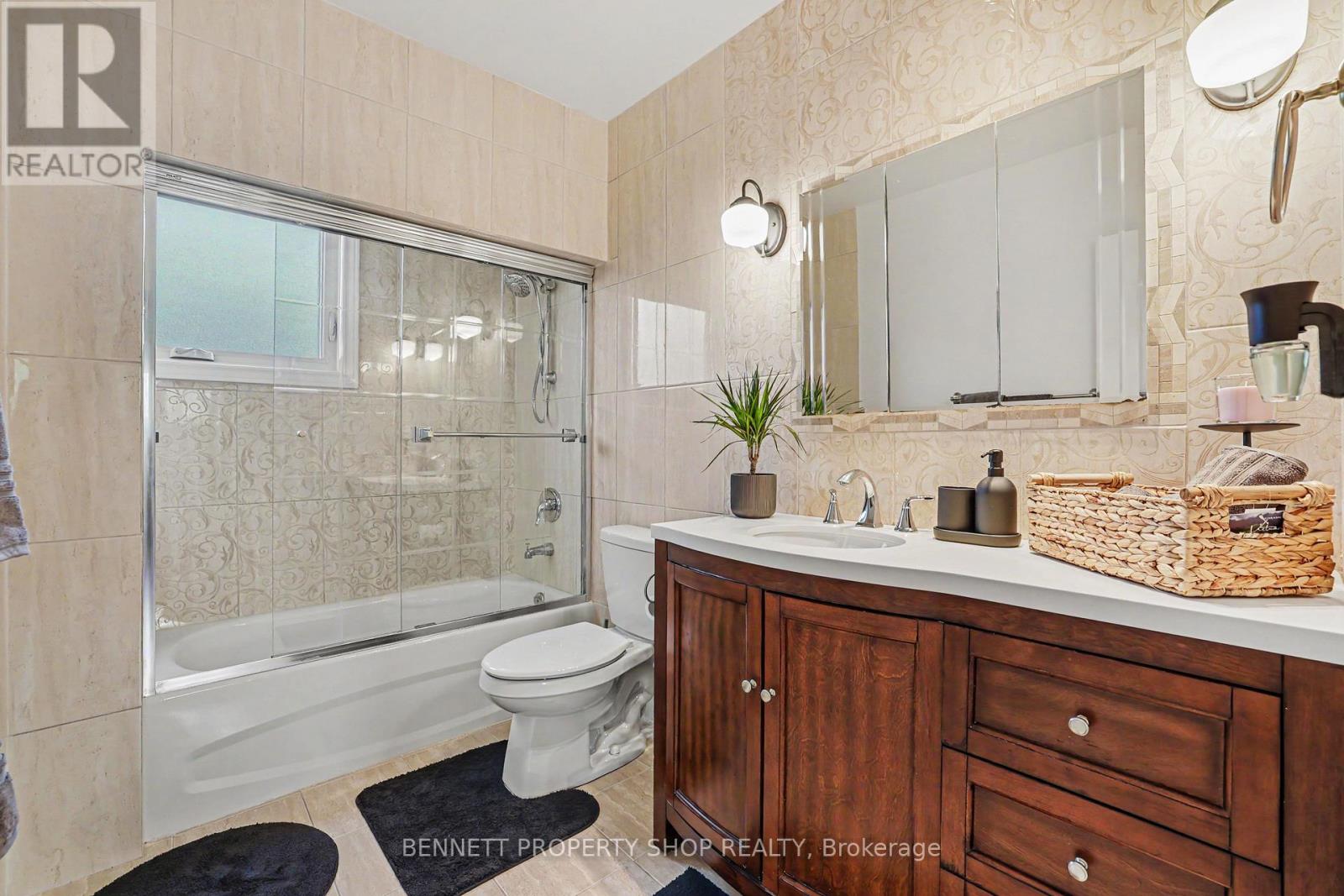 2736 STONE CRESCENT - 8