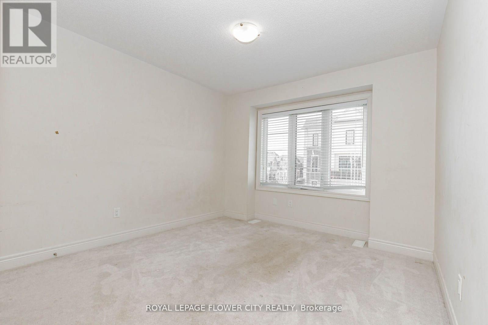 462 SHEAFFE PLACE - 14