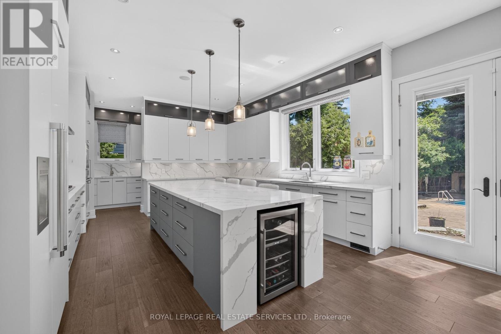 1568 BROADMOOR AVENUE - 15