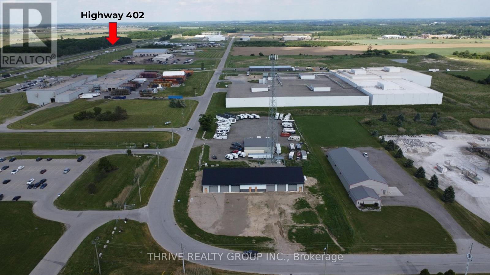 775 WRIGHT STREET, Strathroy-Caradoc (NE) — photo 2
