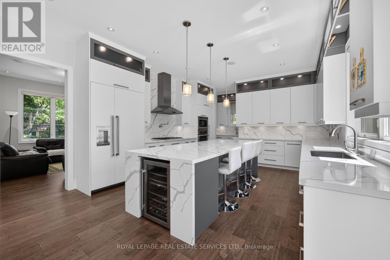 1568 BROADMOOR AVENUE - 16