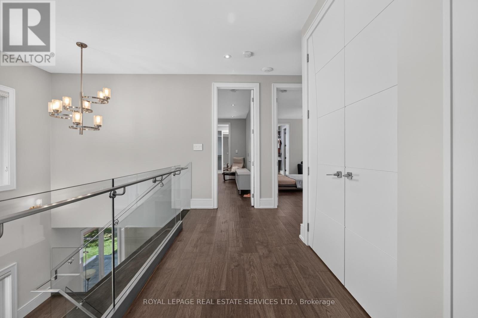 1568 BROADMOOR AVENUE - 21