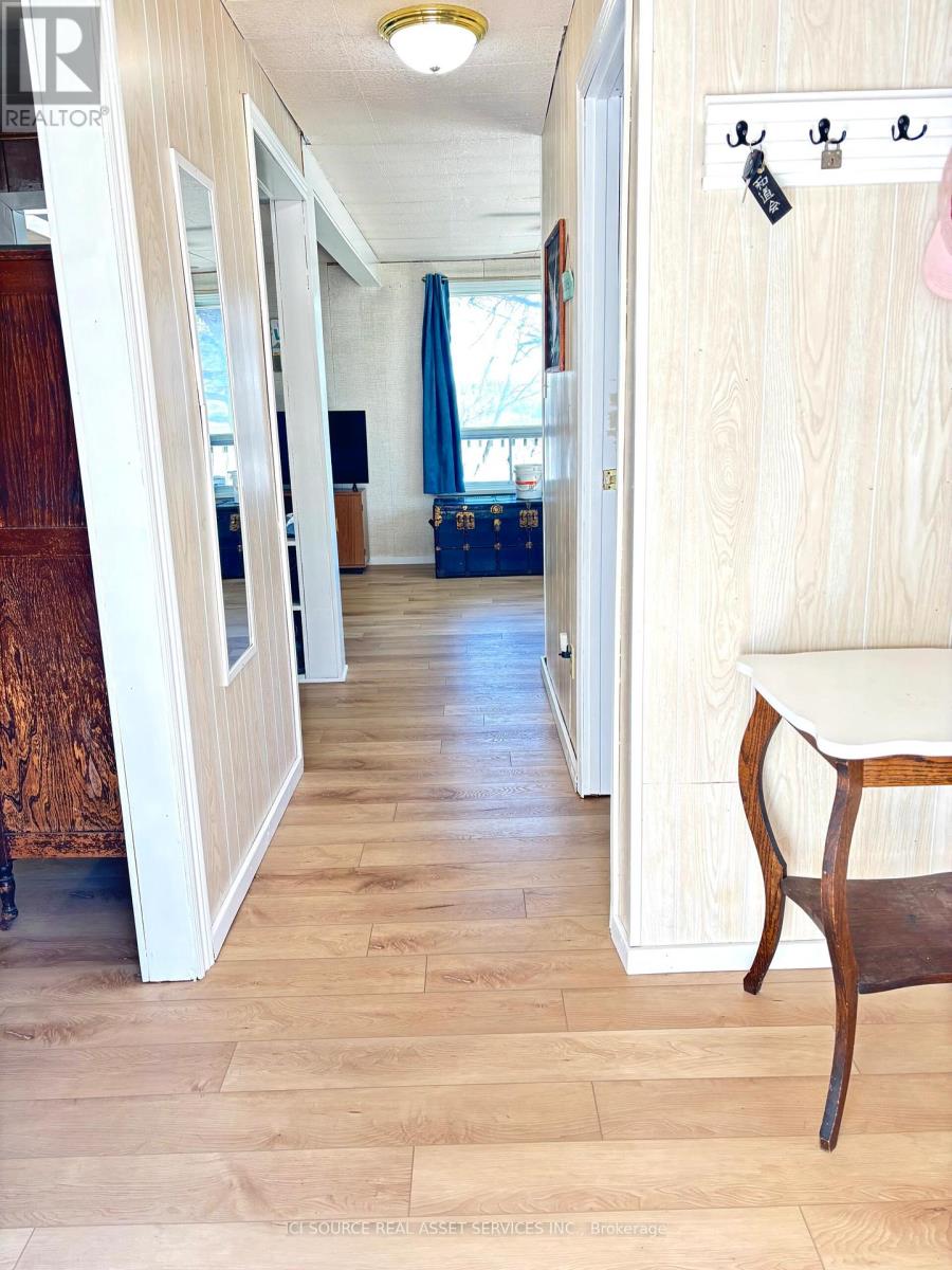 42 WEST HAM LAKE ROAD - 21