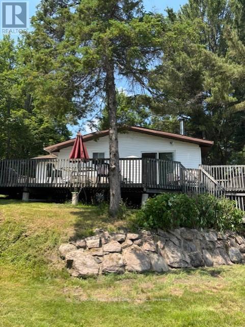 42 WEST HAM LAKE ROAD - 4