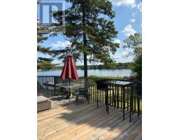 Kitchen - 42 West Ham Lake Road, Killarney, ON P0M1A0 Photo 6