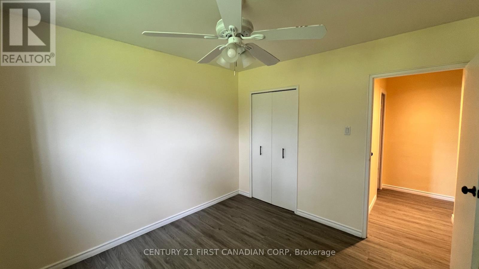 #207 1830 DUMONT STREET - 5