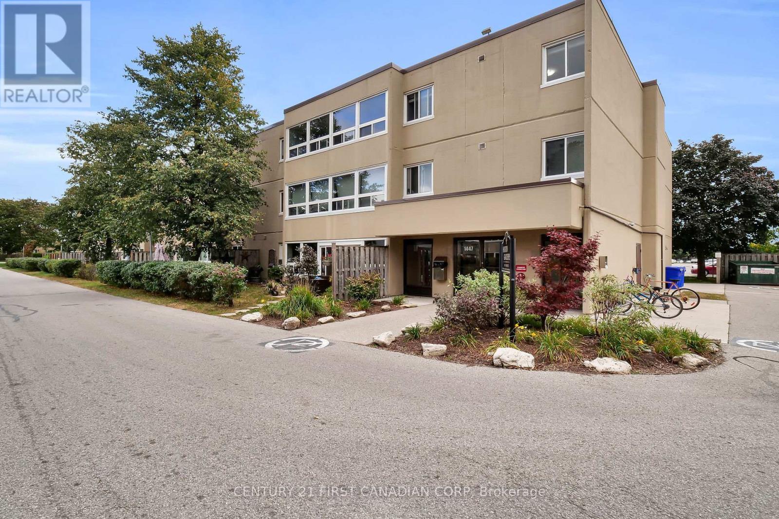 #212 1447 HURON STREET - 15