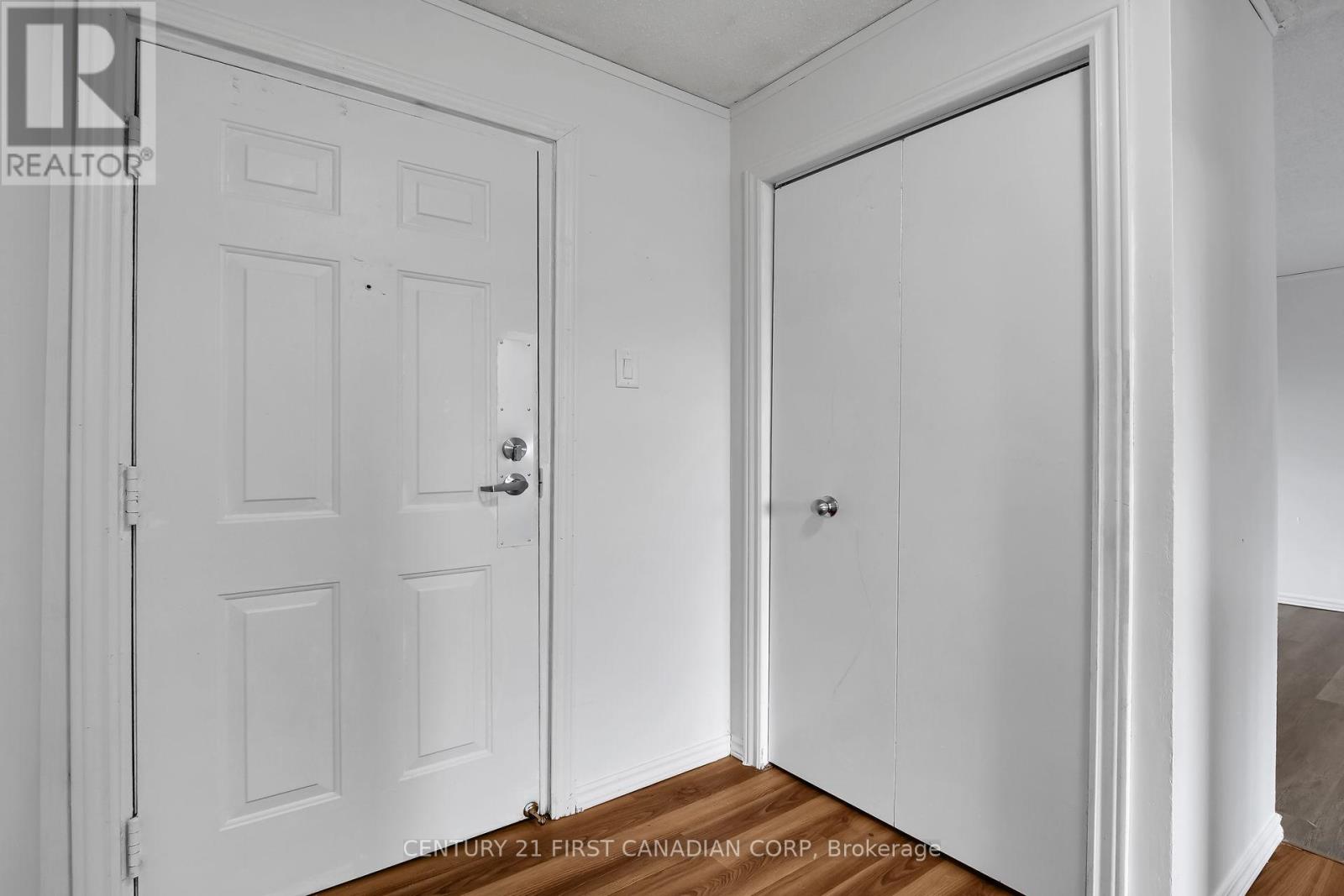 #212 1447 HURON STREET - 11