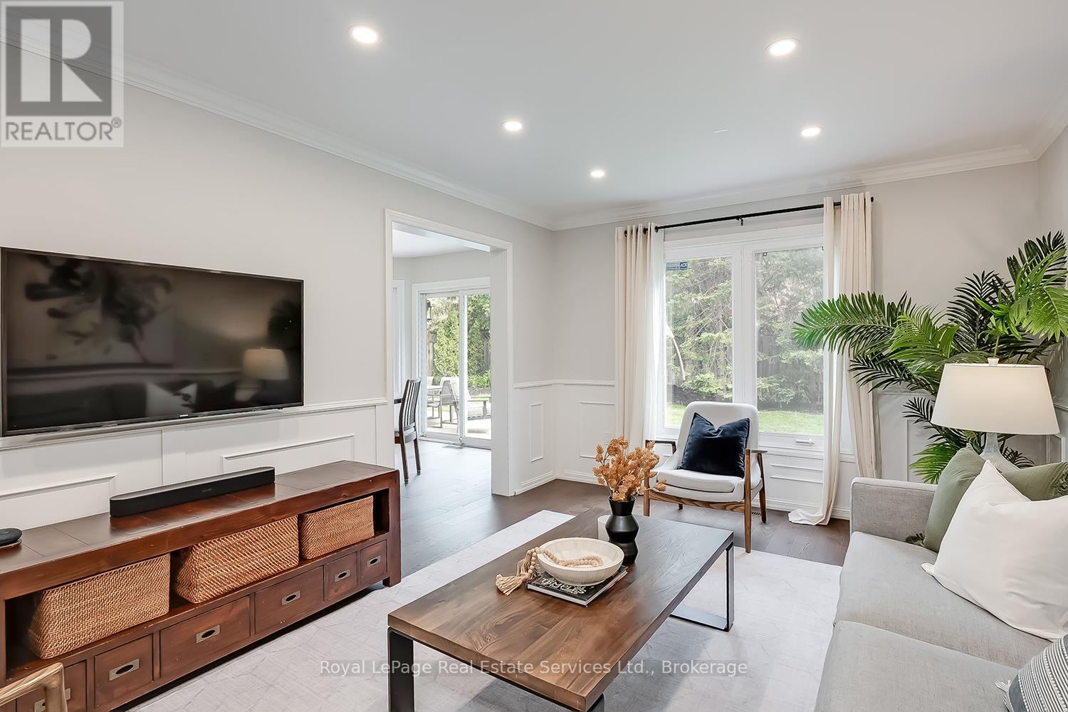 1429 THISTLEDOWN ROAD - 11