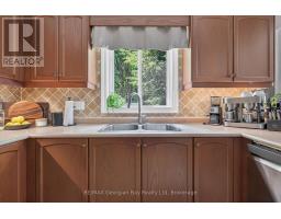Laundry room - 400 Keller Drive, Midland, ON L4R0A7 Photo 10