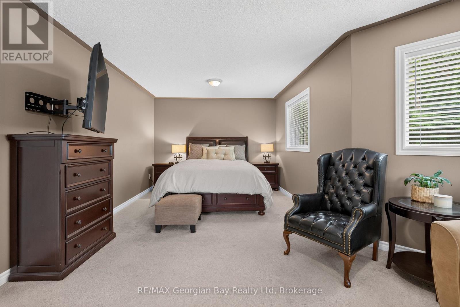 400 KELLER DRIVE - 20