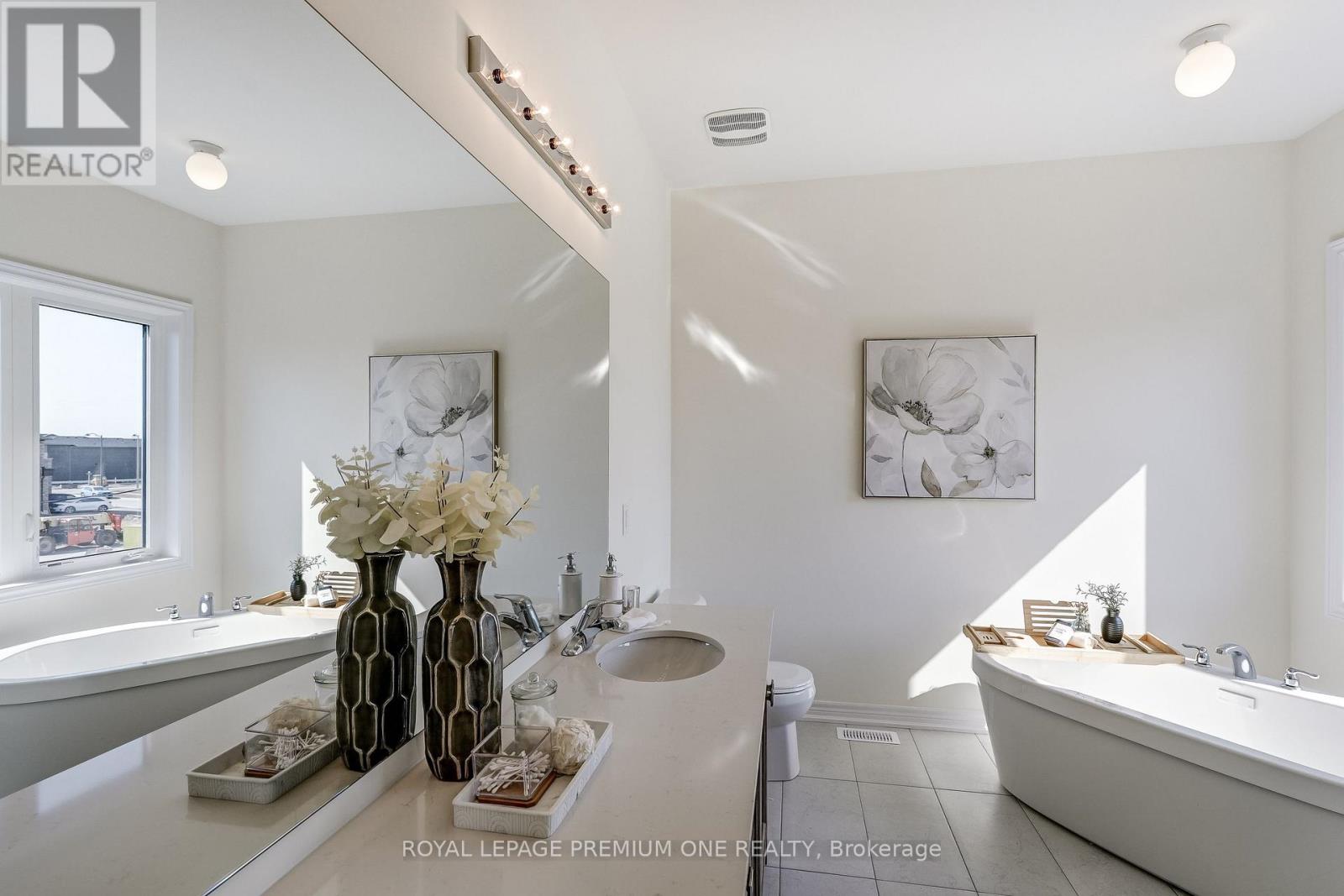 10 PERCHERON COURT - 48