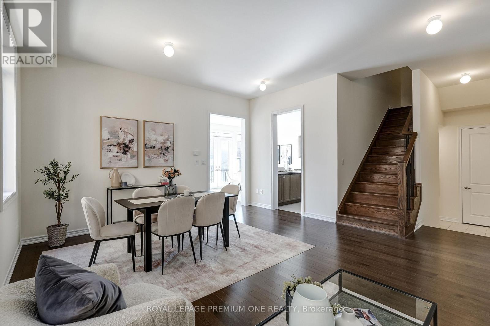 10 PERCHERON COURT - 11