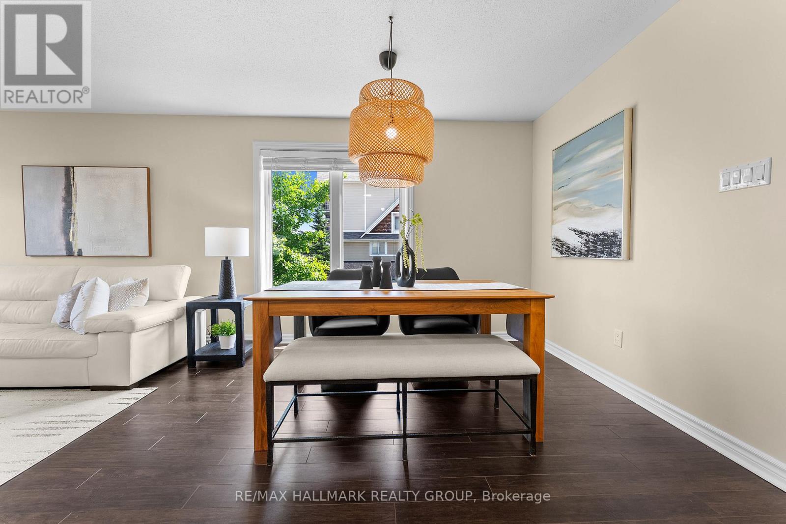 House for Rent in Ottawa – A – 541 CHAPMAN MILLS DRIVE, Ottawa – By Peter Sagos - Image 8