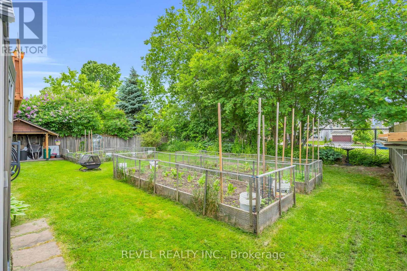 433 GREENWOOD STREET - 33