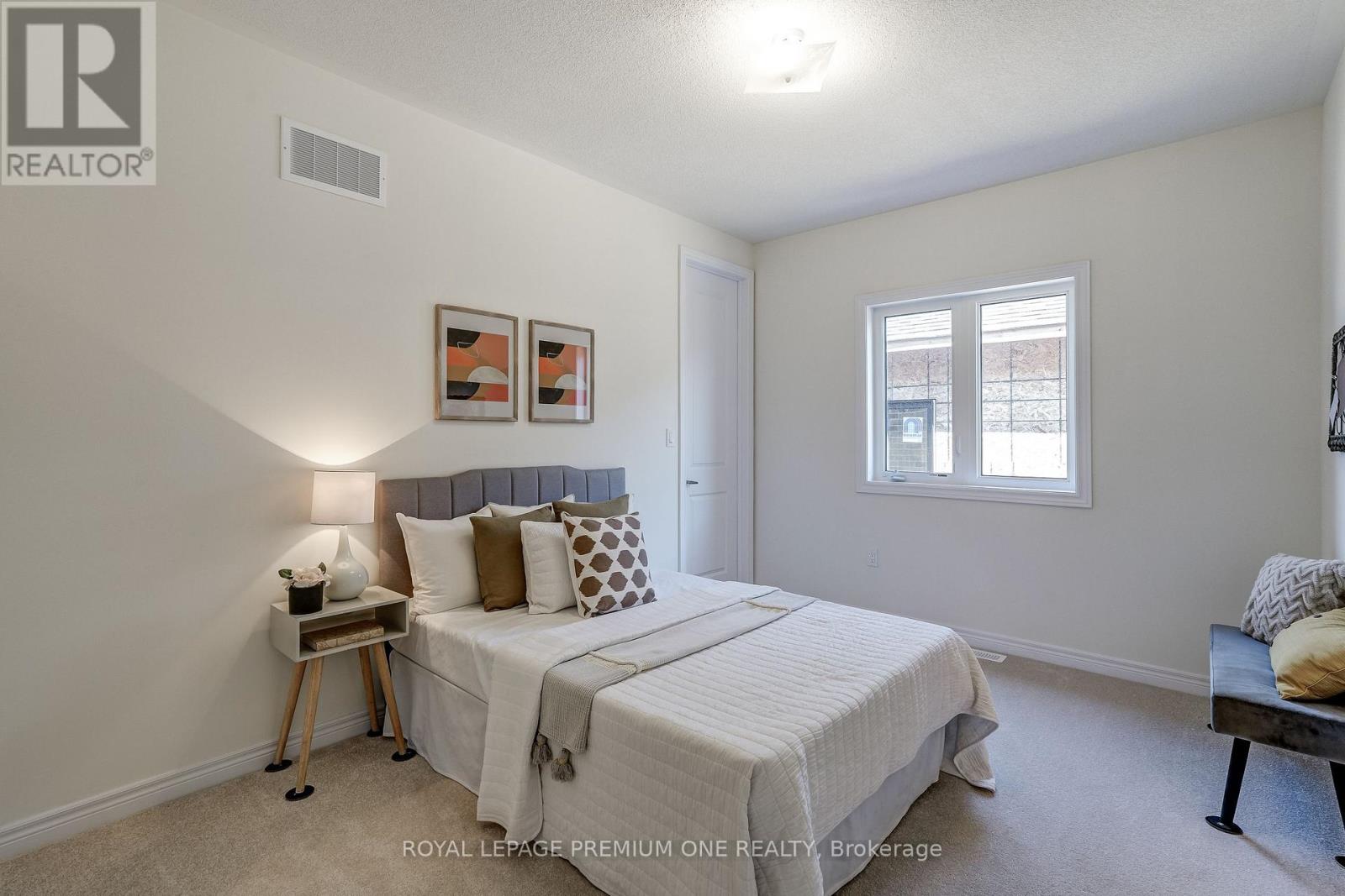 10 PERCHERON COURT - 39