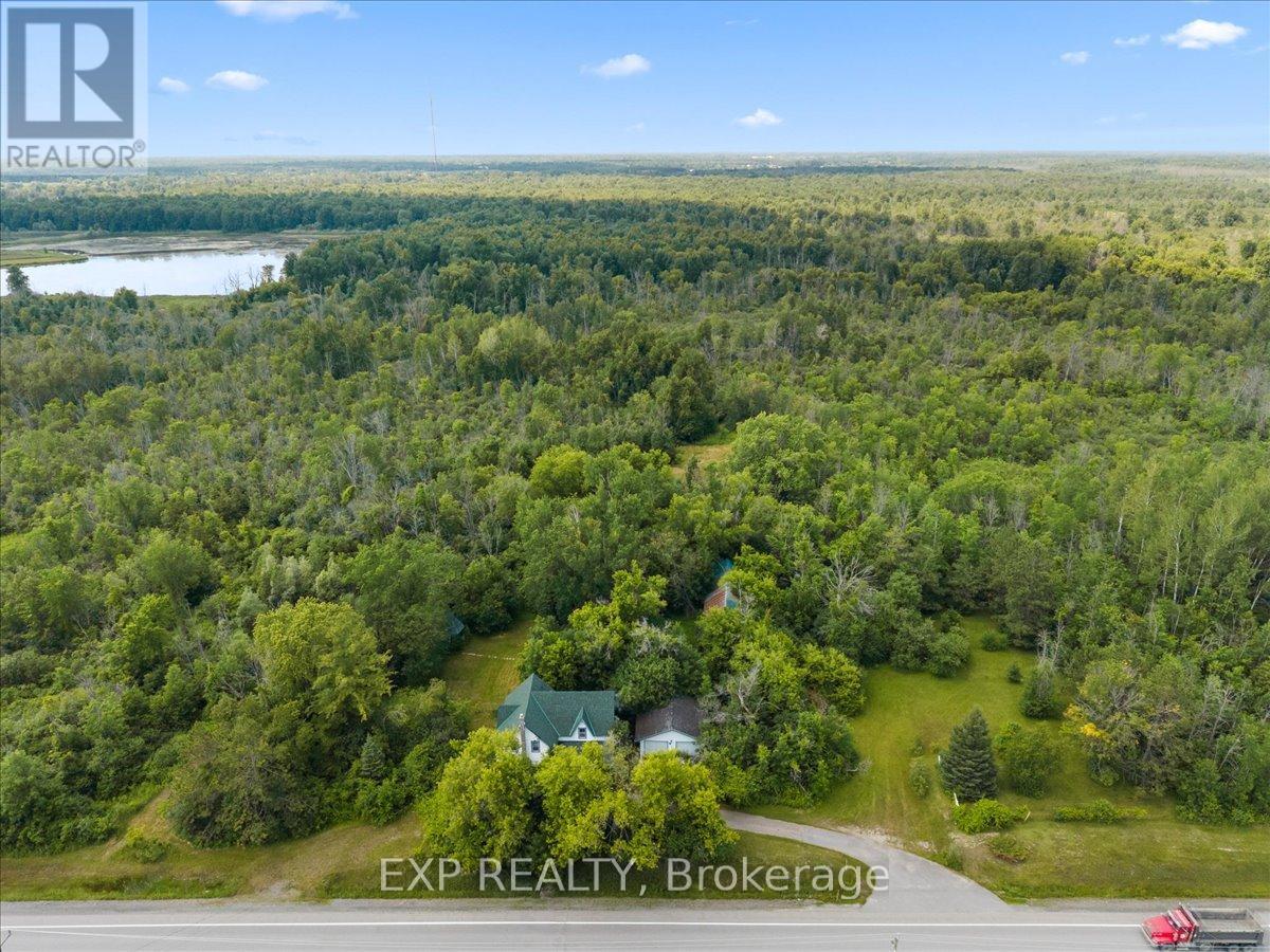 Studio for Rent in Ottawa – 6889 SNAKE ISLAND ROAD, Ottawa – By Peter Sagos - Image 17