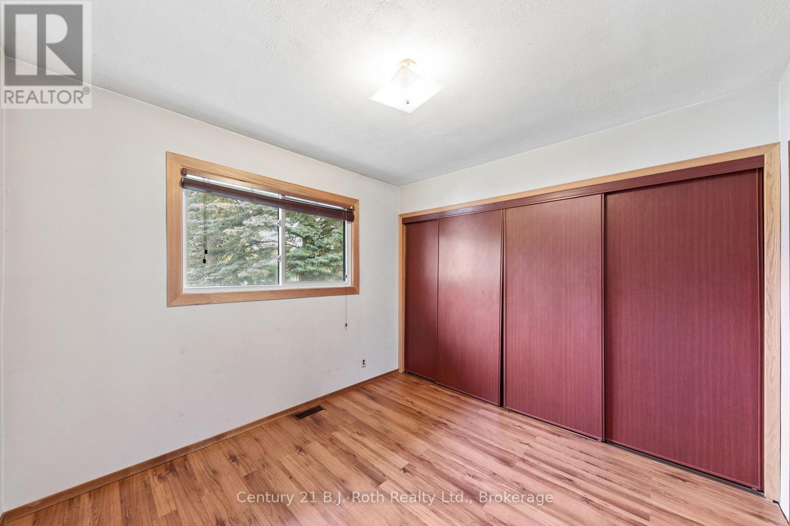 8240 93 HIGHWAY - 10