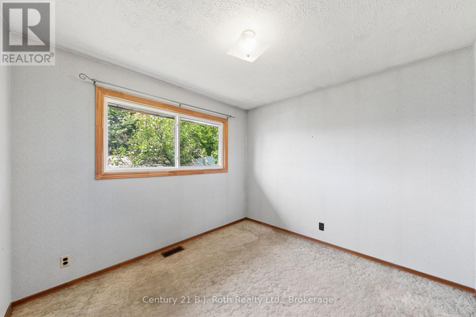 8240 93 HIGHWAY - 13