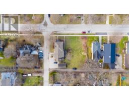 Bedroom 2 - #1, #2, #3, #4 - 490 Mill Street, Saugeen Shores, ON N0H2C0 Photo 6