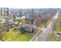 Sunroom - #1, #2, #3, #4 - 490 Mill Street, Saugeen Shores, ON N0H2C0 Photo 7