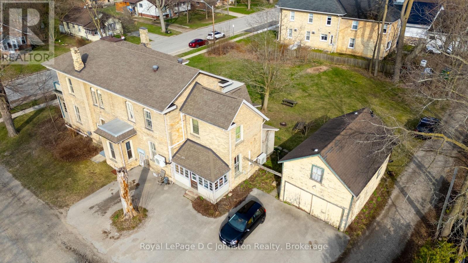 #1, #2, #3, #4 - 490 MILL STREET - 3