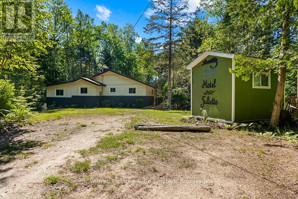 55 THOMPSON AVENUE - 2