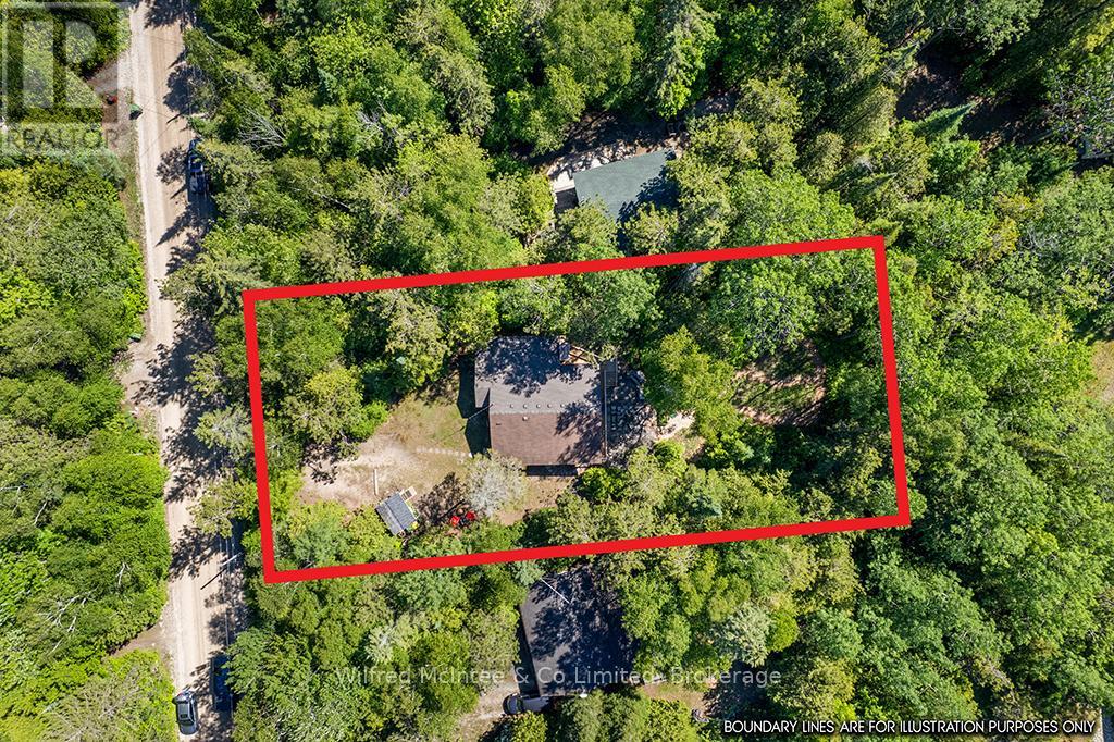 55 THOMPSON AVENUE - 36