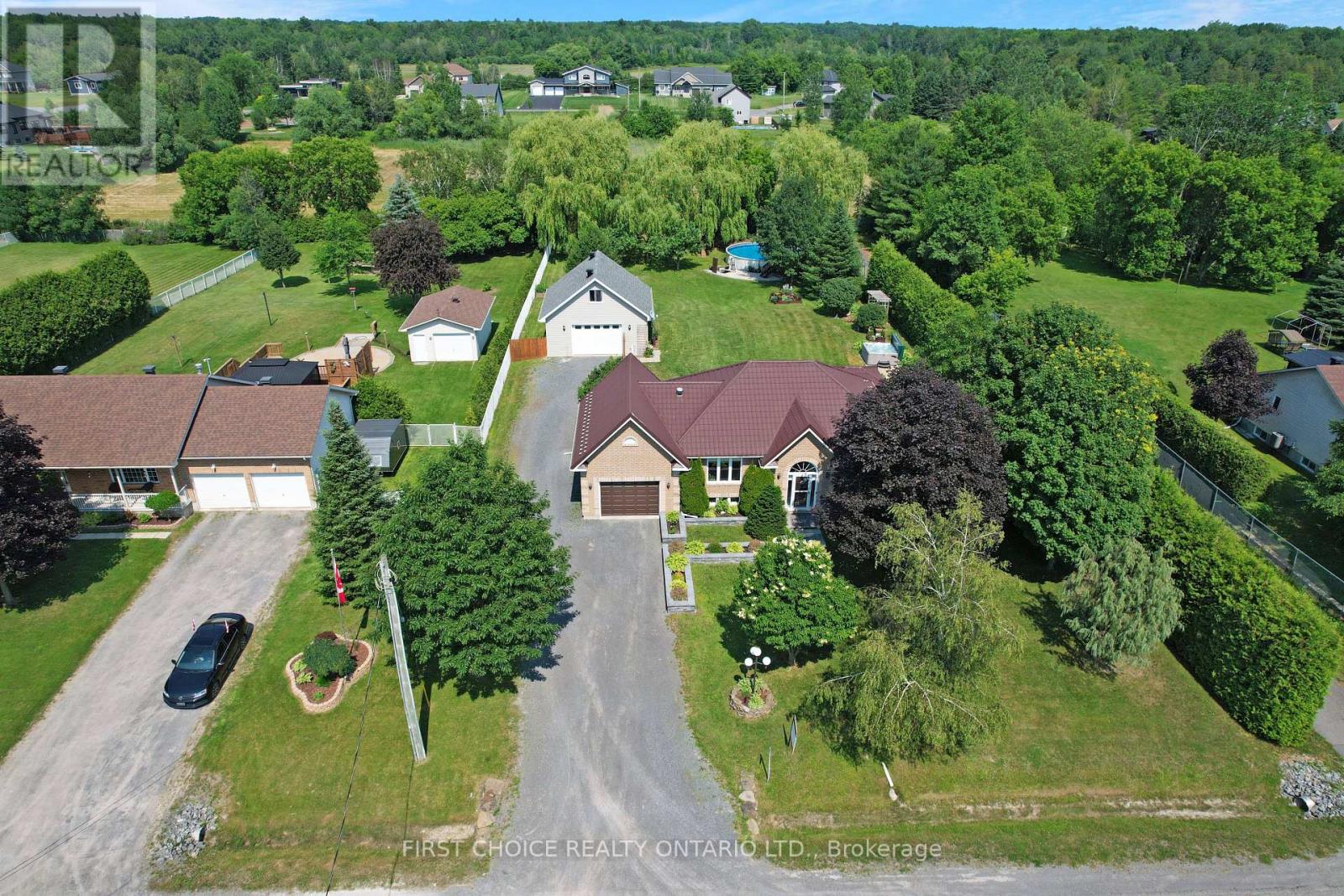 5857 TRUDEAU AVENUE - 17