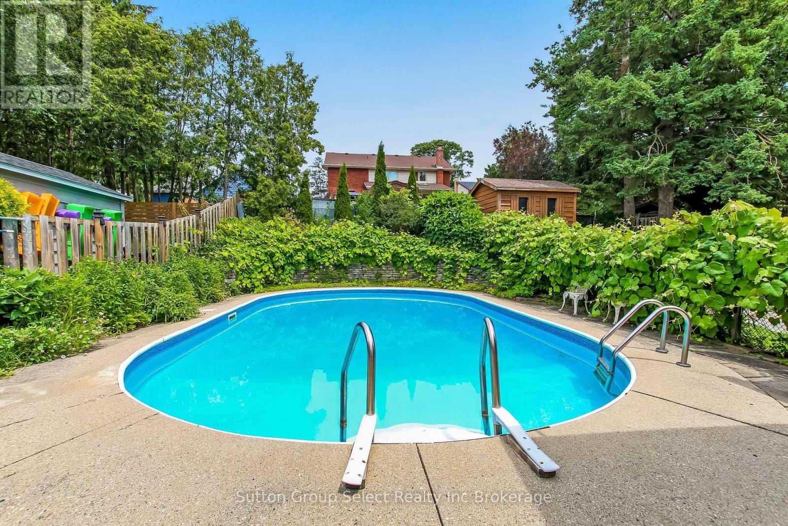 468 LEE AVENUE - 37