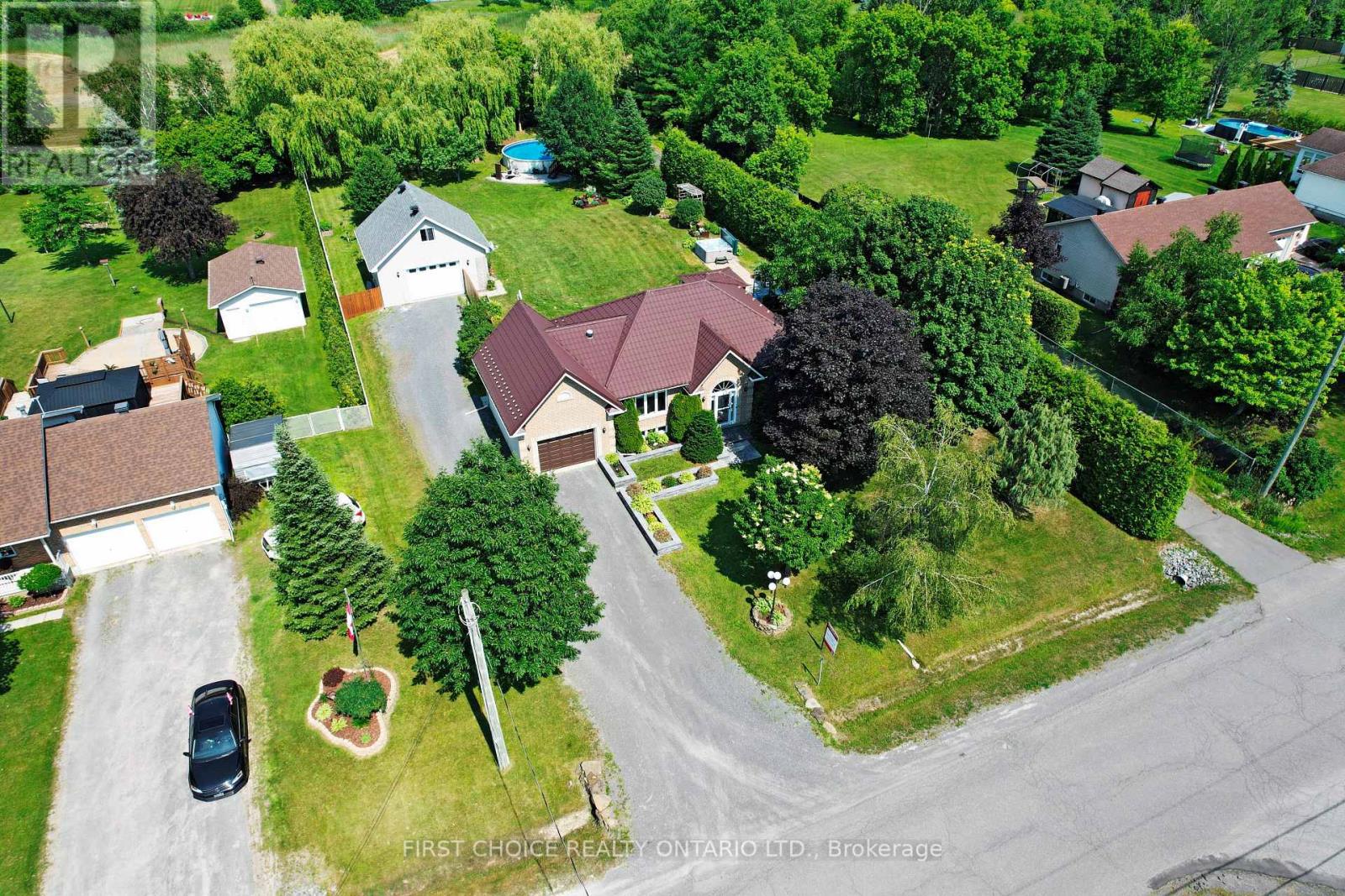 5857 TRUDEAU AVENUE - 3