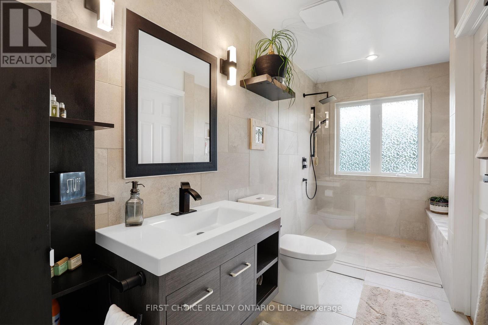 5857 TRUDEAU AVENUE - 42