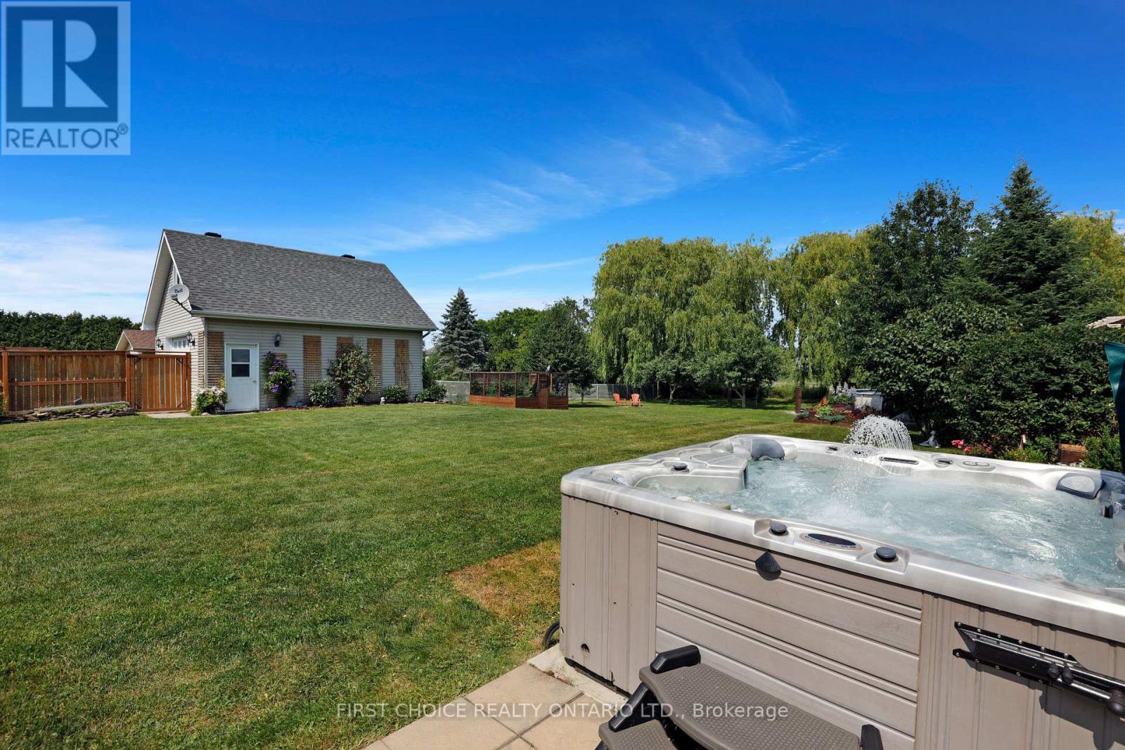 5857 TRUDEAU AVENUE - 8
