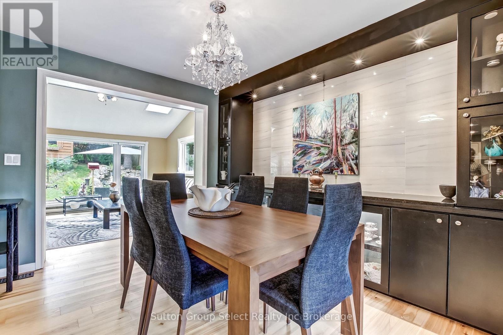 468 LEE AVENUE - 7