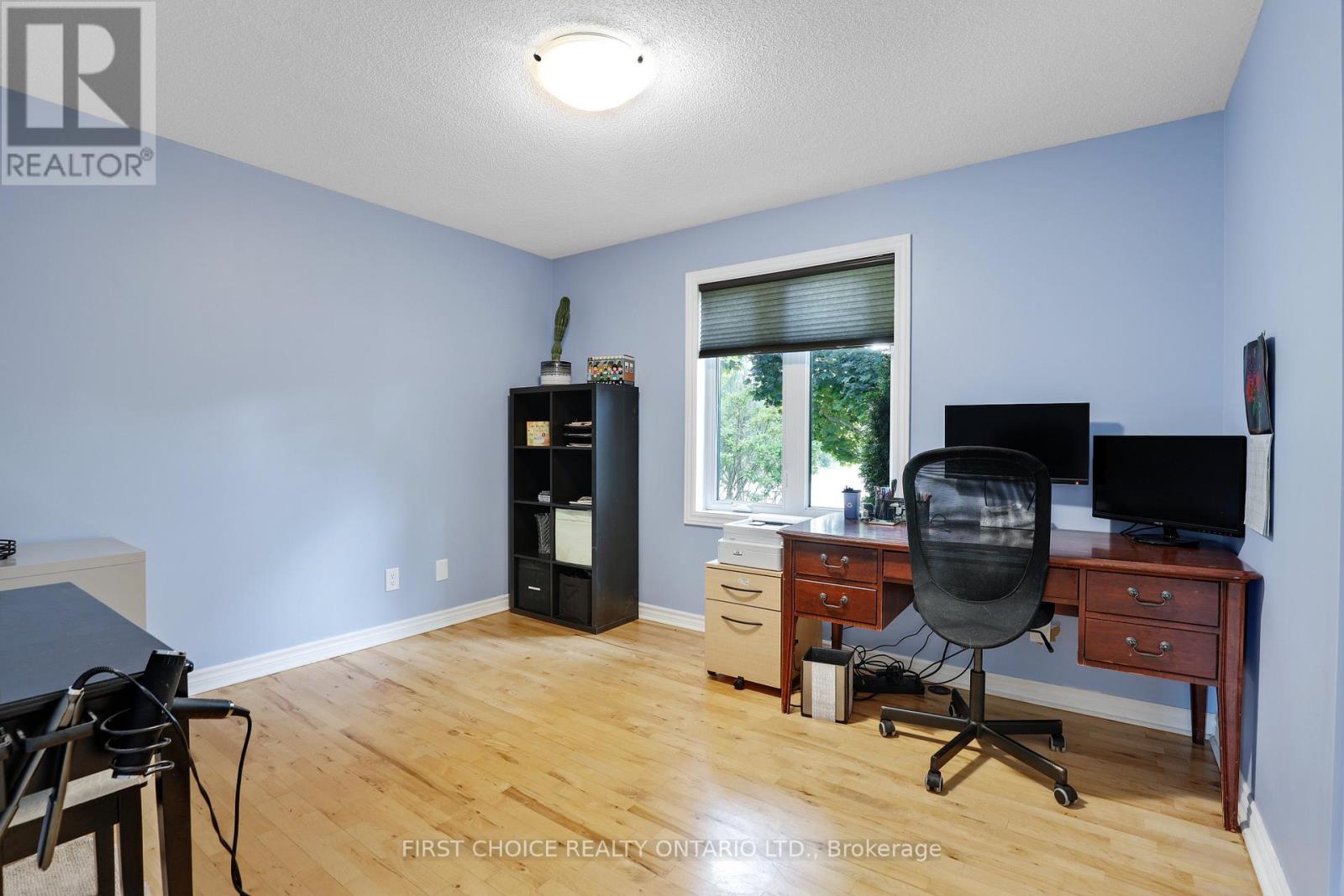 5857 TRUDEAU AVENUE - 41