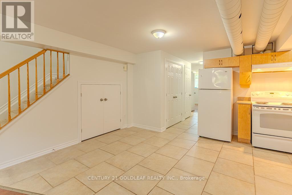 3 HILDA STREET - 11