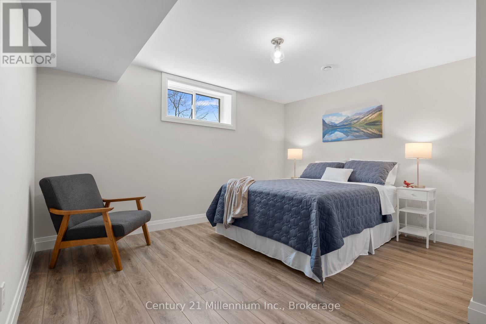 401 ALGOMA CRESCENT - 38