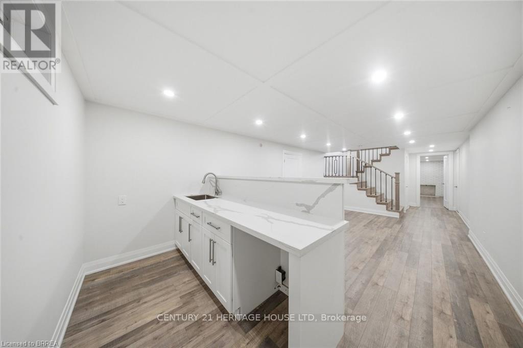 360 BISHOPSGATE ROAD - 24