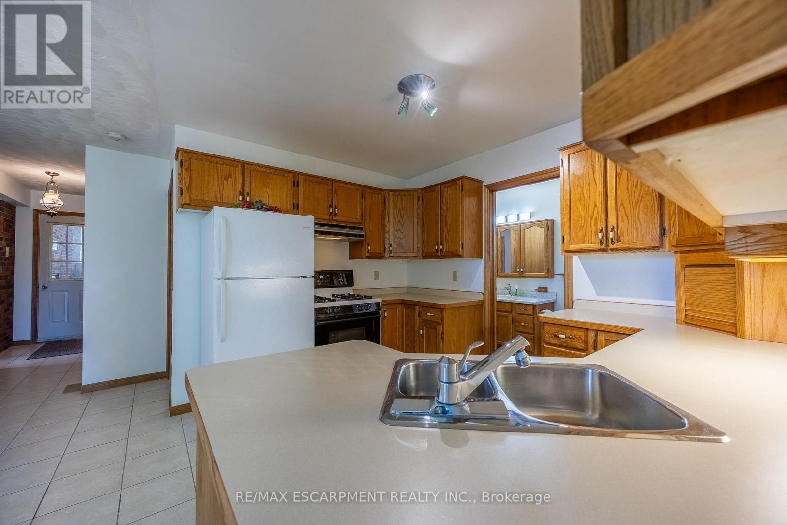 1712 VITTORIA ROAD - 27